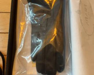 Prada Leather Gloves - Never Worn!