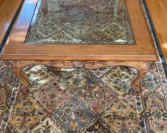 India Wool Rug and Coffee Table