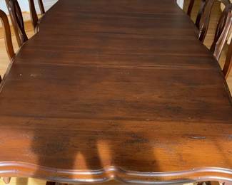 Haberdham Dinning Table