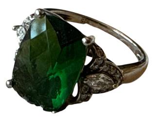 Size 6.5 925 Sterling Silver Green CZ Ring