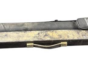 2 Two Piece Pool Cues