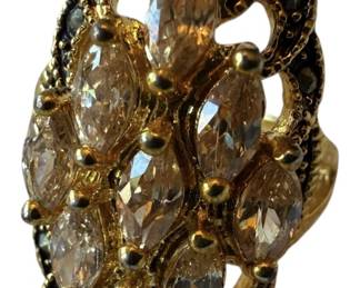 Size 7.5 Gold Tone Champaign Rhinestone