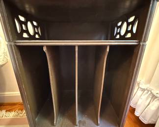 Mid-Century Modern Magazine Rack Side Table – Dark Wood with Retro Cutout Design