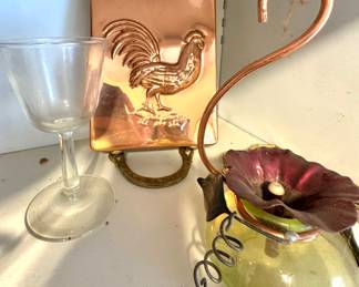 Copper Rooster Wall Mold – Farmhouse Kitchen Décor, Embossed Chicken Plaque (Mid-Century)