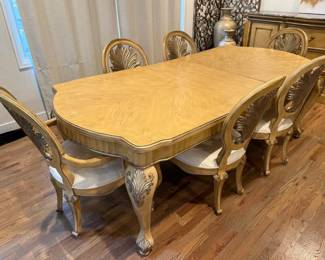 07 Italian Provincial Style Carved Wood Dining Table with Six LeafBack Chairs