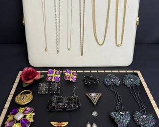 Glamour Costume Jewelry Collection Chains, Brooches Statement Pieces