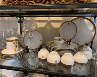 Tiffany "Imperial" a Frank Lloyd Wright design 