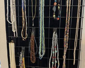 Lots of Jewelry