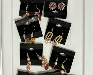 Carolee - pink stone designs with glass pearls and mixed beads