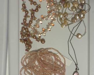 Carolee - pink stone designs with glass pearls and mixed beads