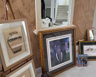 Many safari art pieces
