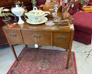 Beautiful small buffet. Oak