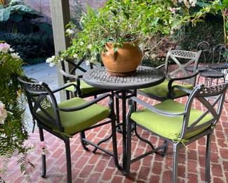 Aluminum pub set