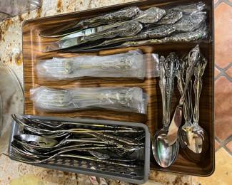 Stainless flatware