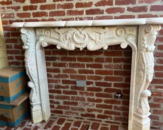 Marble mantle from France