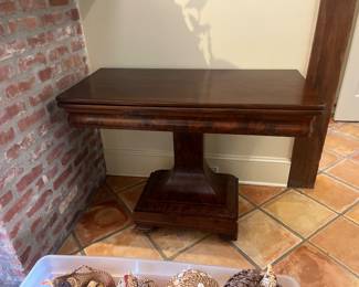Empire game table