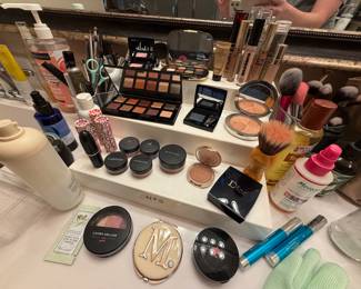 Large selection of makeup and brushes (numerous Dior pallets and brushes) 