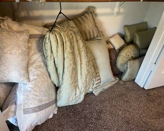 Lots of beautiful bedding