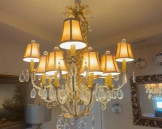 This John Richards Chandelier is available for presale. Please contact Jenna at 214-558-4410 to arrange a pickup. View this video for a more detailed video of this item. https://youtu.be/LkPIV3tEHVo