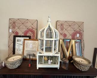 Decorative birdcage