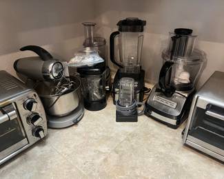 small appliances. sunbeam mixer, cuisinart toaster/convection oven