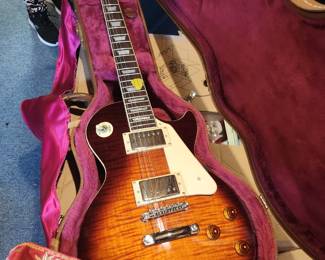 Les Paul guitar