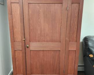 Country cabinet