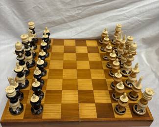 Bone chess set Mexico