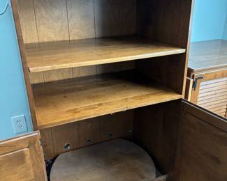 Ethan Allen Nutmeg Heirloom Cabinet/Entertainment Center