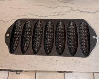 Cast Iron Cornstick Pan