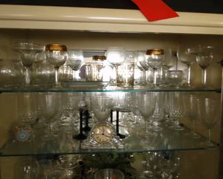 Glassware Wine glasses