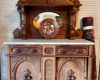 ANTIQUE VICTORIAN MARBLE TOP SIDEBOARD WITH MIRROR