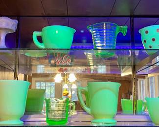 MCKEE URANIUM RED POLKA DOT CUSTARD GLASS 2 CUP MEASURING CUP, URANIUM GLASS GREEN MEASURING CUP, CUSTARD JADEITE MEASURING CUP, MCKEE CUSTARD JADEITE MEASURING CUP