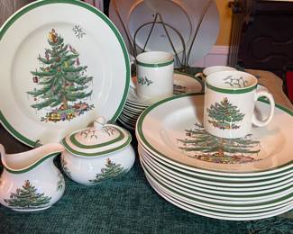 SPODE CHRISTMAS TREE DISHWARE
