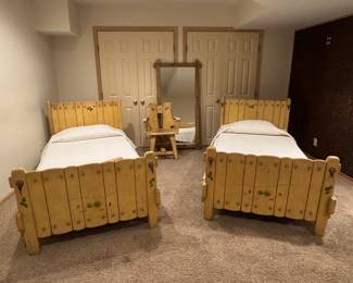 Western Frontier Paul Hathaway bedroom set