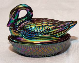 1279 Fenton Carnival Swan on Nest 45.00