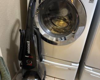 Nice Bissell steam cleaner 