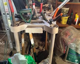 Lawn & garden tools