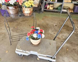 Rubbermaid Rolling Utility Cart w/ Folding Handle + Metal Plant Stand & 3 Pots
