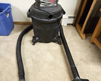 Craftsman 12 Gallon Wet Dry Vac 3.0 Peak HP Shop Vacuum w/ Hose & Attachments