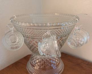 vintage Anchor Hocking Wexford punch bowl set