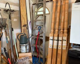 Hard tools, porch posts, solar lights