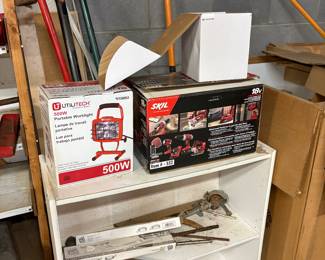 Lights, power tool set