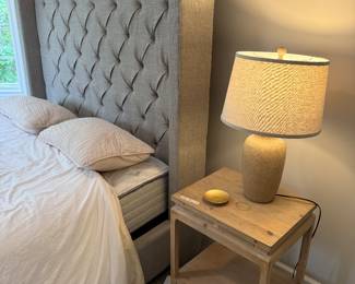 Side Table with lamp in natural wood