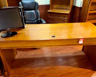 Office Desk with Keyboard Drawer