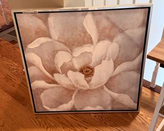 Blomming Flower Artwork in metal frame.