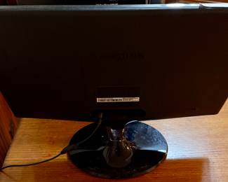 22" Samsung Monitor with Power Cord and Power Supply