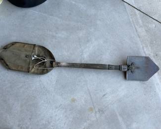 Ames (circa) 1944 Folding Shovel w/Canvas Cover U.S. Military Issue