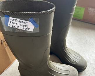 size 11 - Northerner knee boots