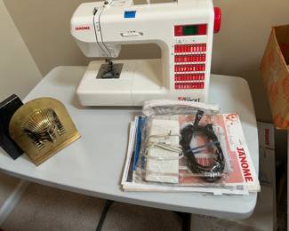 Janome (digital) 2010 sewing machine with manual and cords. Very well kept. Hardly used. Model: Heart Truth HT2008LE
